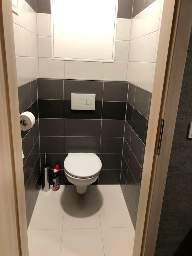 Rs Apartments 奥洛穆茨 外观 照片